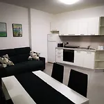 Zen 2 Apartment Padova